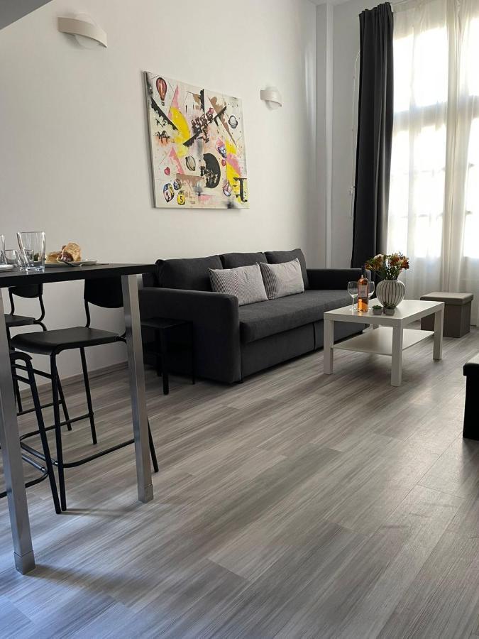 Central Suites Aegina 1 외부 사진